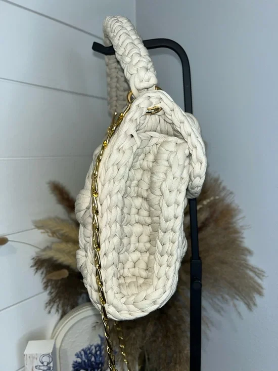 Handmade Luxury Artisan Crochet Flap Bag - Cream/Gold Crossbody Bag - Picture 5 of 8